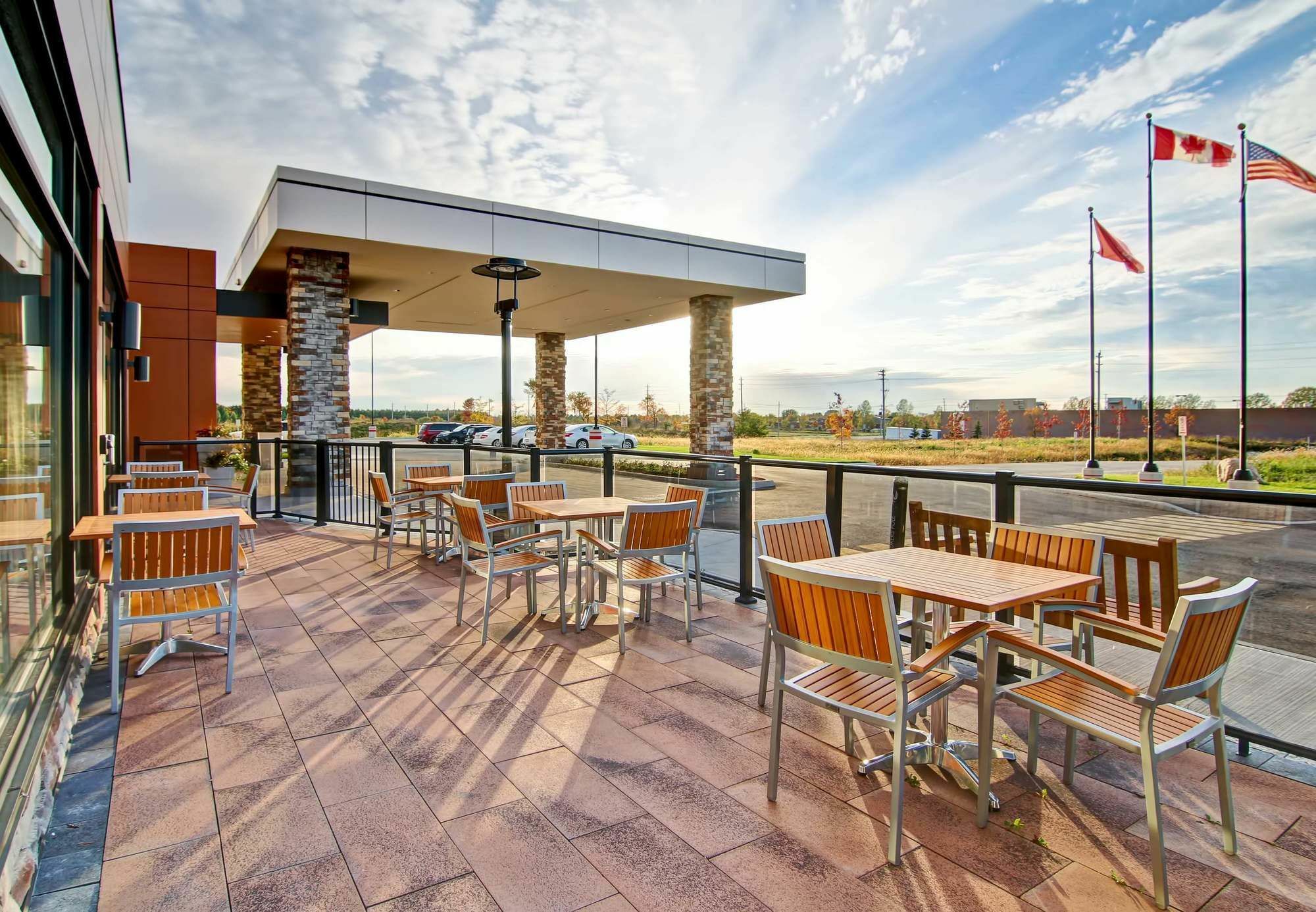 Towneplace Suites By Marriott Kincardine Exterior photo